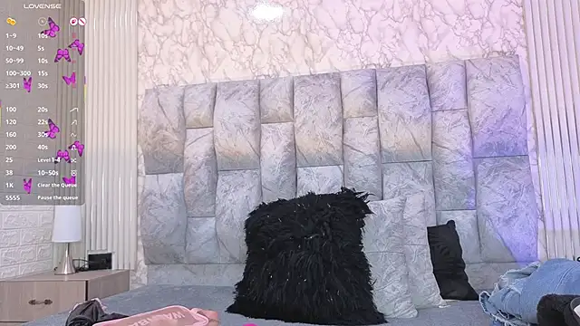 Snapshot of railey_rosse_ chatting on October 4, 2025, 7:56 pm railey rosse online show from October 4, 2025, 7:56 pm