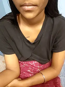 Snapshot of Ema-01 chatting on September 12, 2025, 7:14 pm Ema-01 online show from September 12, 2025, 7:14 pm