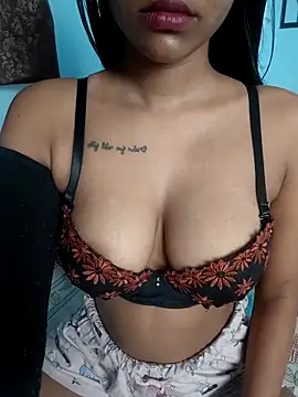 Snapshot of Ema-01 chatting on November 20, 2025, 7:19 am Ema-01 online show from November 20, 2025, 7:19 am