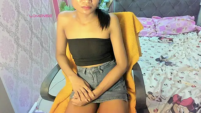 Mica Jones online show from June 22, 2026, 3:36 am