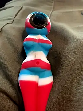 shakeweight online show from October 8, 2025, 11:13 pm