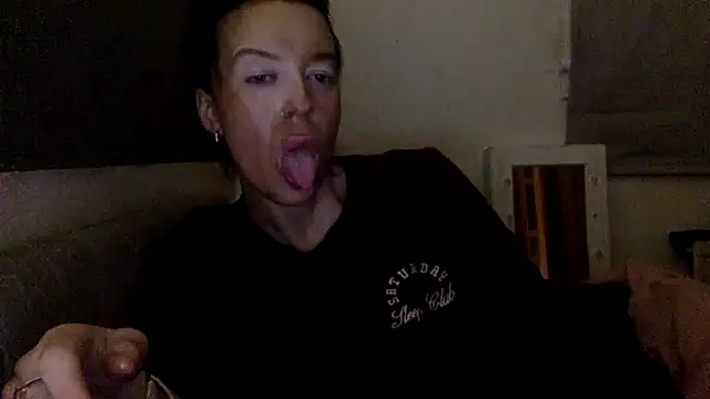 Bellababexox online show from June 29, 2026, 11:49 pm