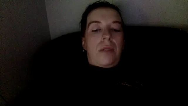 Bellababexox online show from July 1, 2026, 9:58 pm