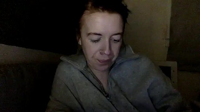 Bellababexox online show from August 4, 2026, 3:10 am