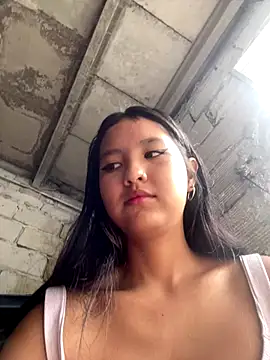 Firuze Hatunn online show from September 13, 2025, 1:22 pm