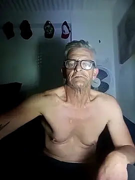 Snapshot of CPTCOCK chatting on November 11, 2025, 6:08 pm CPTCOCK online show from November 11, 2025, 6:08 pm