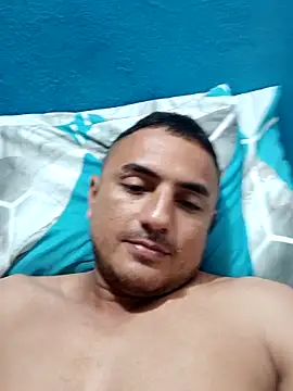 Snapshot of Geral_Yeraldyn09 chatting on November 13, 2025, 10:36 am Geral Yeraldyn09 online show from November 13, 2025, 10:36 am