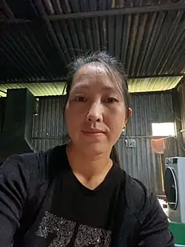 Snapshot of Huong-Ly chatting on September 10, 2025, 4:45 am Huong-Ly online show from September 10, 2025, 4:45 am