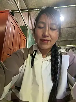 Huong-Ly online show from February 21, 2026, 6:03 am