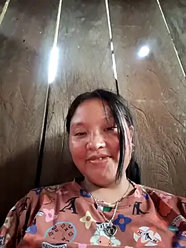 Snapshot of MuiNay chatting on September 25, 2025, 6:39 am MuiNay online show from September 25, 2025, 6:39 am