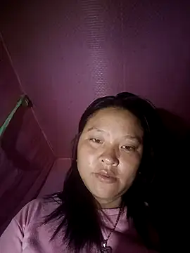 Snapshot of MuiNay chatting on September 25, 2025, 10:13 pm MuiNay online show from September 25, 2025, 10:13 pm