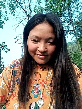 MuiNay online show from April 17, 2026, 9:45 am