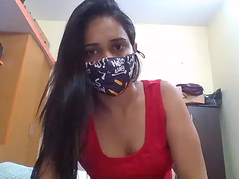 Curvyqueenz online show from November 12, 2025, 2:17 pm