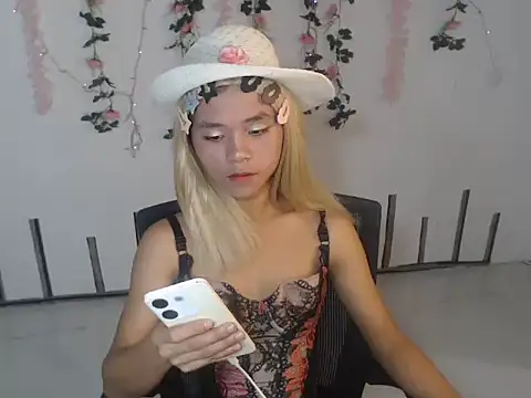  lexa  online show from October 7, 2025, 11:24 pm