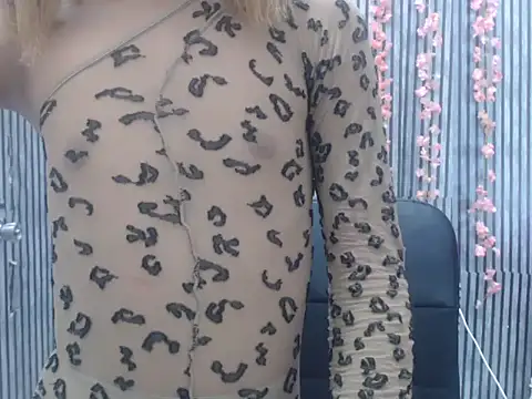  lexa  online show from October 15, 2025, 10:43 pm