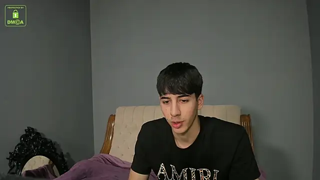 Snapshot of Quentin_Blake chatting on October 18, 2025, 5:43 am Quentin Blake online show from October 18, 2025, 5:43 am