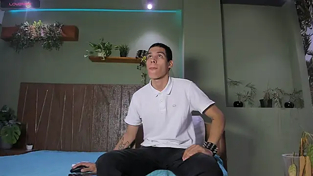 fl0wer boy online show from September 11, 2025, 5:02 pm
