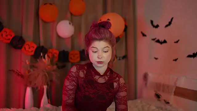 Stella Vanila online show from October 28, 2025, 11:29 pm