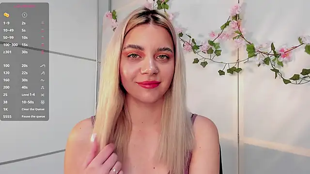 Snapshot of BlissBoardley chatting on September 18, 2025, 4:09 pm BlissBoardley online show from September 18, 2025, 4:09 pm