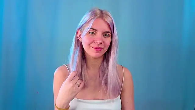 Snapshot of BlissBoardley chatting on October 23, 2025, 6:13 am BlissBoardley online show from October 23, 2025, 6:13 am