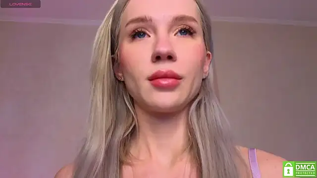 KittenFang online show from February 21, 2026, 10:05 am