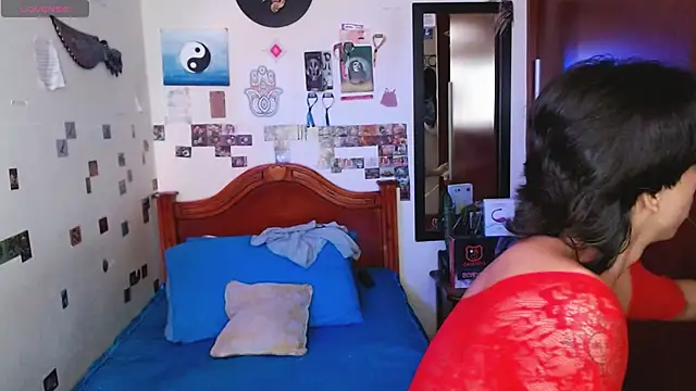 Snapshot of DannyPhantom555 chatting on February 13, 2026, 7:43 pm DannyPhantom555 online show from February 13, 2026, 7:43 pm