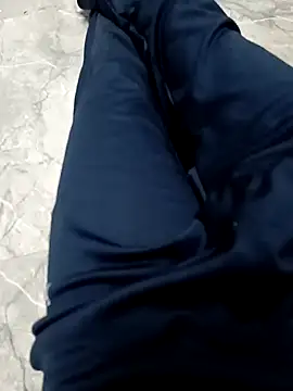 danny d 01 online show from October 18, 2025, 10:38 am