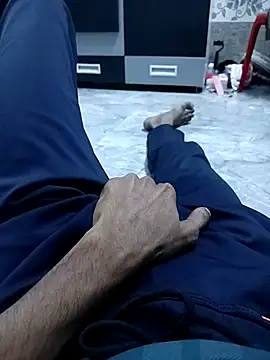 danny d 01 online show from December 17, 2025, 8:15 pm