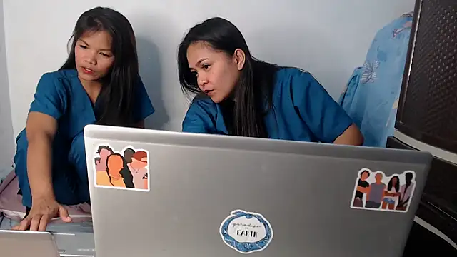 dimplesroom xxx69 online show from September 21, 2025, 6:31 pm