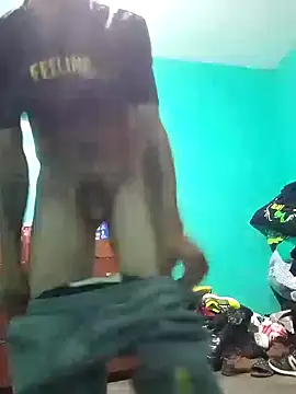 Snapshot of TragicAirplane168 chatting on October 19, 2025, 7:31 am TragicAirplane168 online show from October 19, 2025, 7:31 am