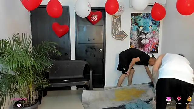 Snapshot of Playhardsex_ chatting on September 21, 2025, 10:55 pm Playhardsex  online show from September 21, 2025, 10:55 pm