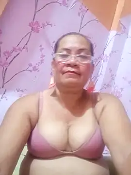 vickyhot1966 online show from September 27, 2025, 9:03 am