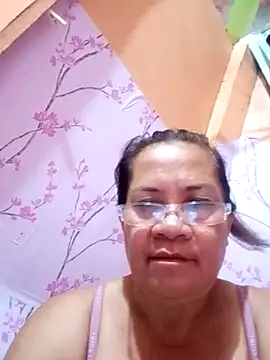 vickyhot1966 online show from September 27, 2025, 9:31 pm