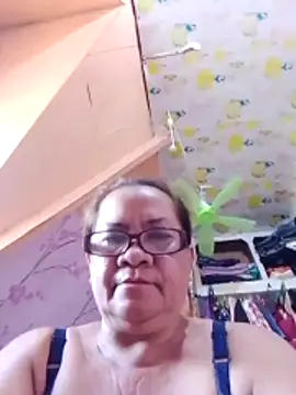 vickyhot1966 online show from May 1, 2026, 11:53 pm