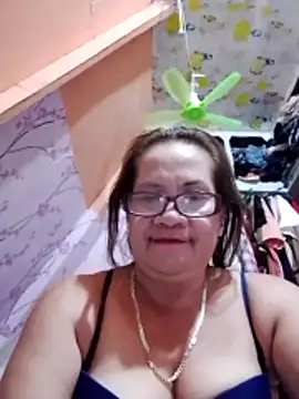 vickyhot1966 online show from May 9, 2026, 11:04 am