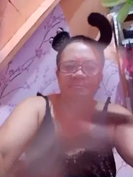 vickyhot1966 online show from July 2, 2026, 11:05 am