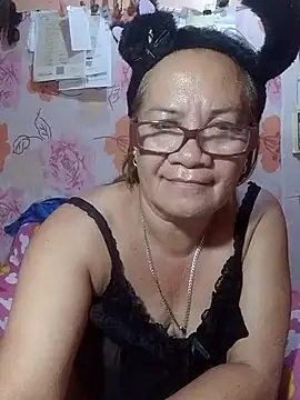 vickyhot1966 online show from July 7, 2026, 8:13 pm