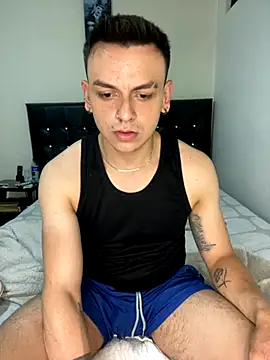 anthonygray  online show from September 12, 2025, 4:45 am