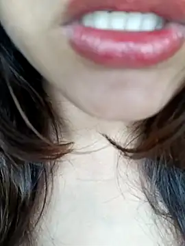 Hott Muskan online show from September 16, 2025, 10:49 am