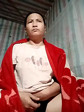 Love-Mama33 online show from November 18, 2025, 11:26 pm