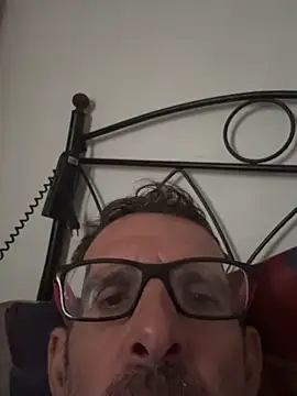 gigolobcn online show from December 14, 2025, 11:26 am