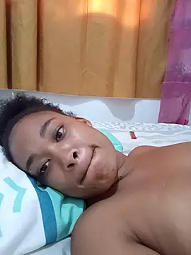 Snapshot of dahian_charlote02 chatting on October 20, 2025, 4:18 pm dahian charlote02 online show from October 20, 2025, 4:18 pm