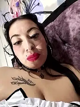 Snapshot of angelicroose2 chatting on October 26, 2025, 7:25 am angelicroose2 online show from October 26, 2025, 7:25 am