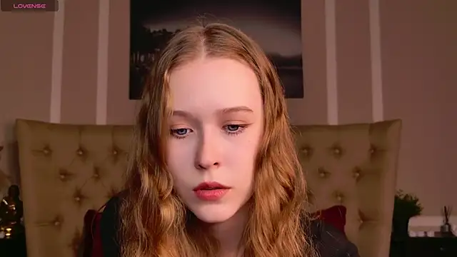 Snapshot of MandyMils chatting on October 12, 2025, 2:16 pm MandyMils online show from October 12, 2025, 2:16 pm