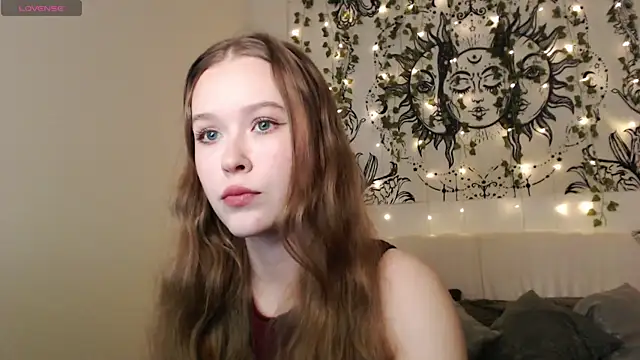 Snapshot of MandyMils chatting on October 23, 2025, 3:33 pm MandyMils online show from October 23, 2025, 3:33 pm