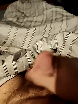 Snapshot of Brutalle88 chatting on February 16, 2026, 6:04 pm Brutalle88 online show from February 16, 2026, 6:04 pm