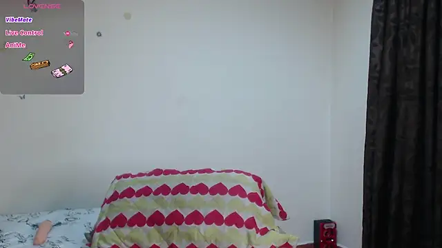 evangeline lover online show from December 20, 2025, 2:02 pm