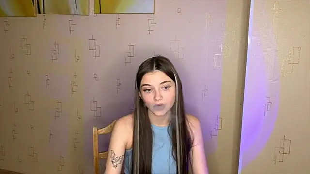 Snapshot of may_rollins chatting on October 2, 2025, 3:08 pm may rollins online show from October 2, 2025, 3:08 pm