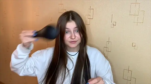 Snapshot of may_rollins chatting on October 15, 2025, 1:22 pm may rollins online show from October 15, 2025, 1:22 pm