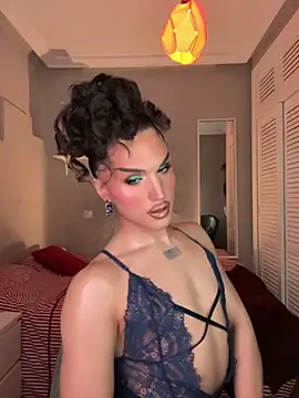 lacattiva online show from December 4, 2025, 9:23 pm